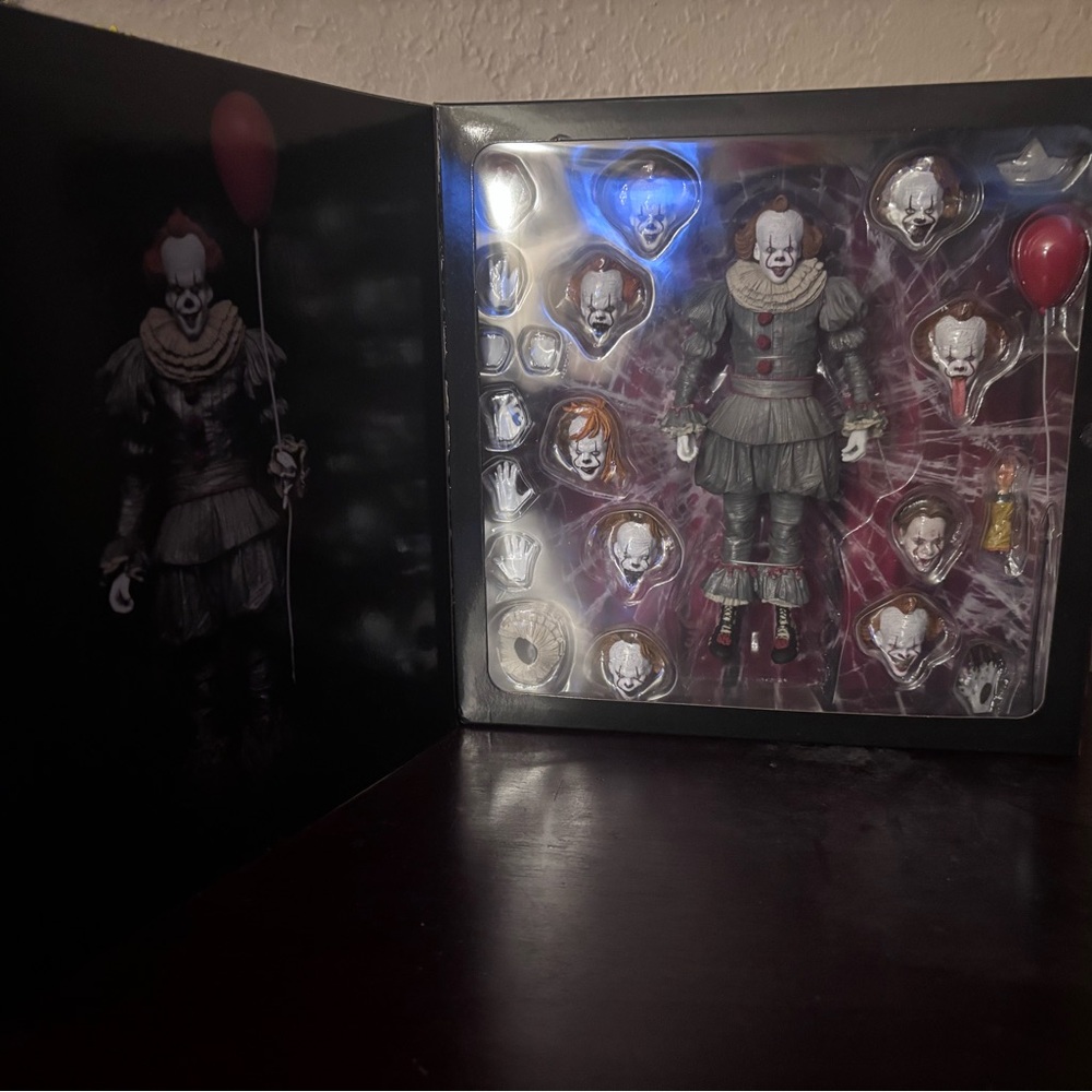 Pennywise collectible action figure